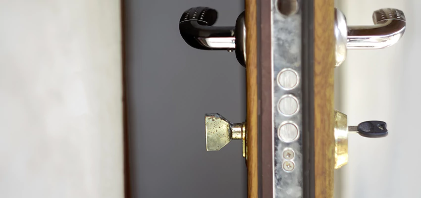 Holiday Emergency Locksmith in Laval, QC