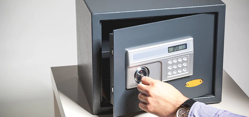 Jewelry Safe Unlocking Service in Canada