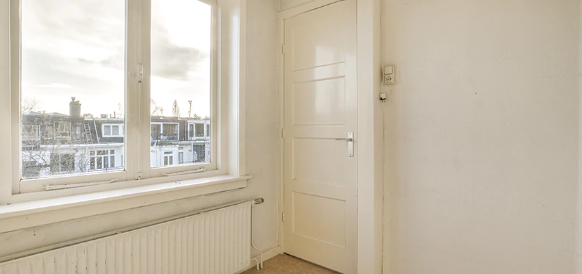 Sliding Window Locks And Security in Laval, QC