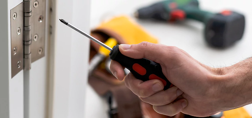 Holiday Emergency Locksmith in Laval, QC