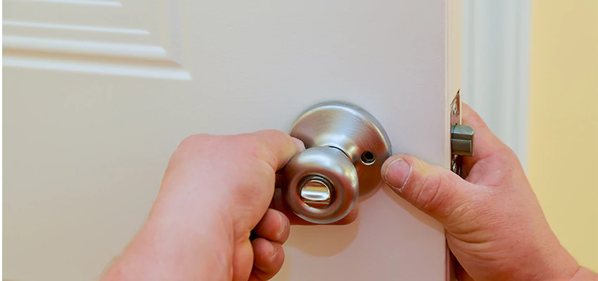 After-hours Locksmith For Lock And Key Installation in Laval, QC