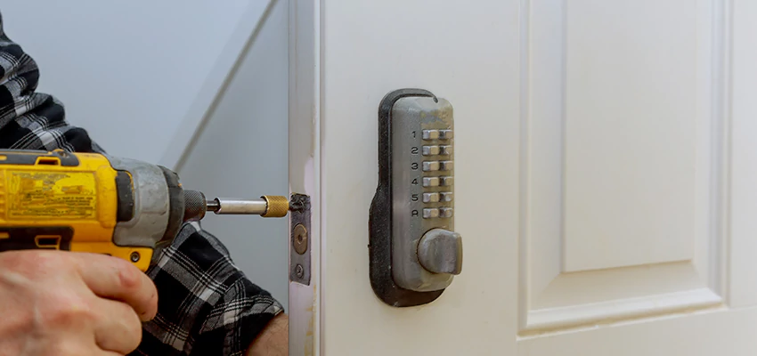 Digital Locks For Home Invasion Prevention in Laval, QC
