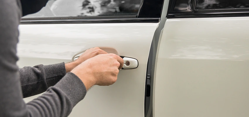 Unlock Car Door Service in Belleville, ON