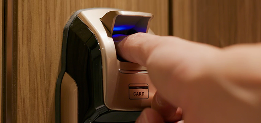 Office Rolling Door Lock Upgrades Solutions in Laval, QC