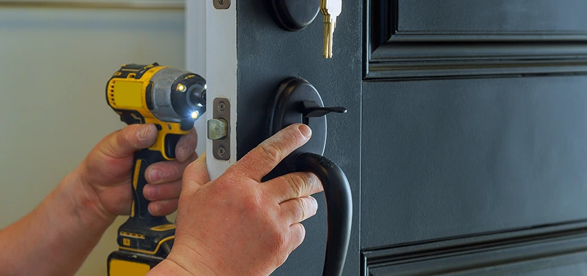 Sliding Door Lock Repair in Brossard, QC