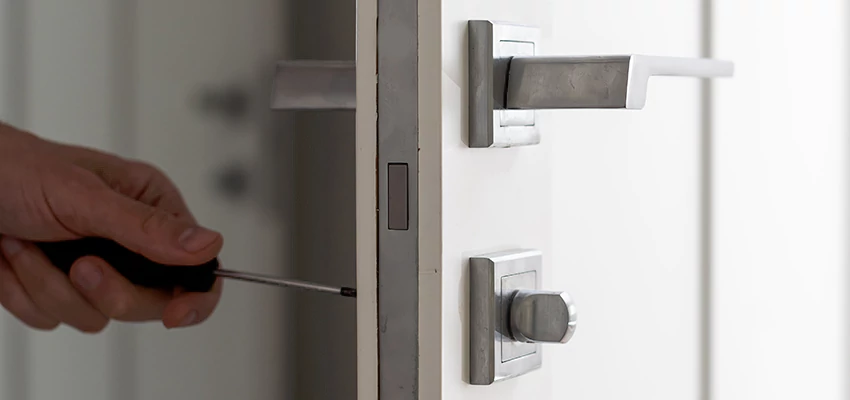 Automotive Lock Installation in Laval, QC
